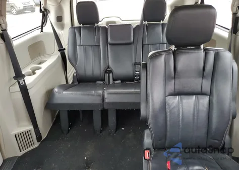 2014 Chrysler Town & Country Touring from USA, damaged, VIN 2C4RC1BG9ER357642